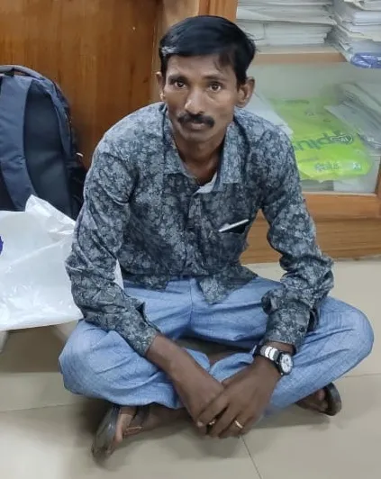 murugan in police Custody? 0r police in murugan  Custody?